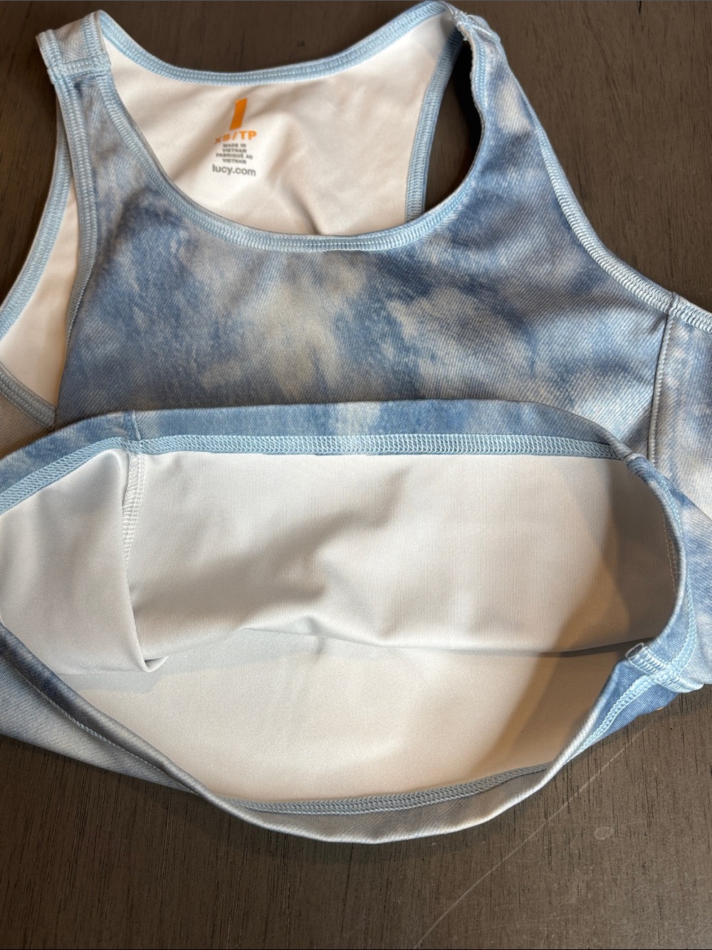 💙 Lucy Light Blue Tie-Dye Crop Tank Women’s XS Stretch Athletic Top 💙 - Picture 7 of 9